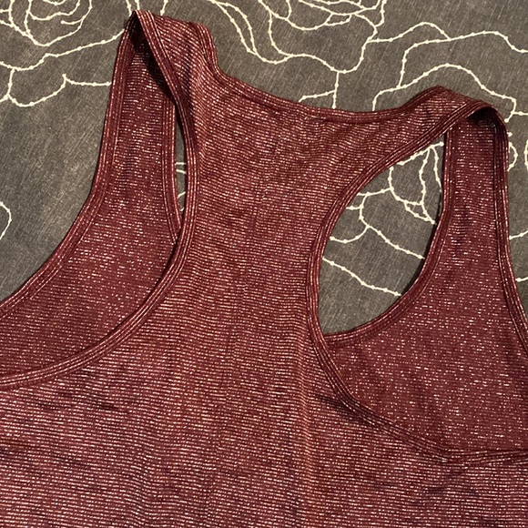Racer back tank top - Picture 4 of 4